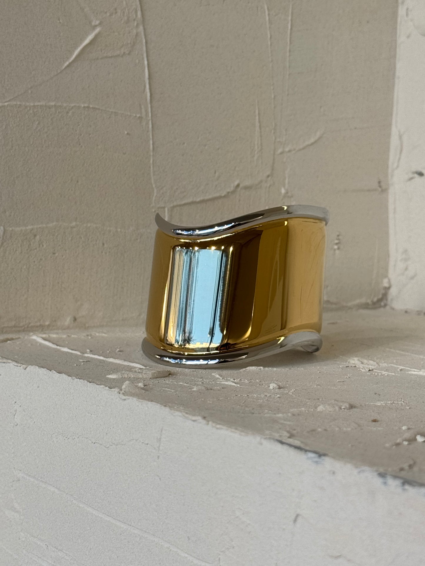 Curve Cuff -χειροπέδα stainless steel