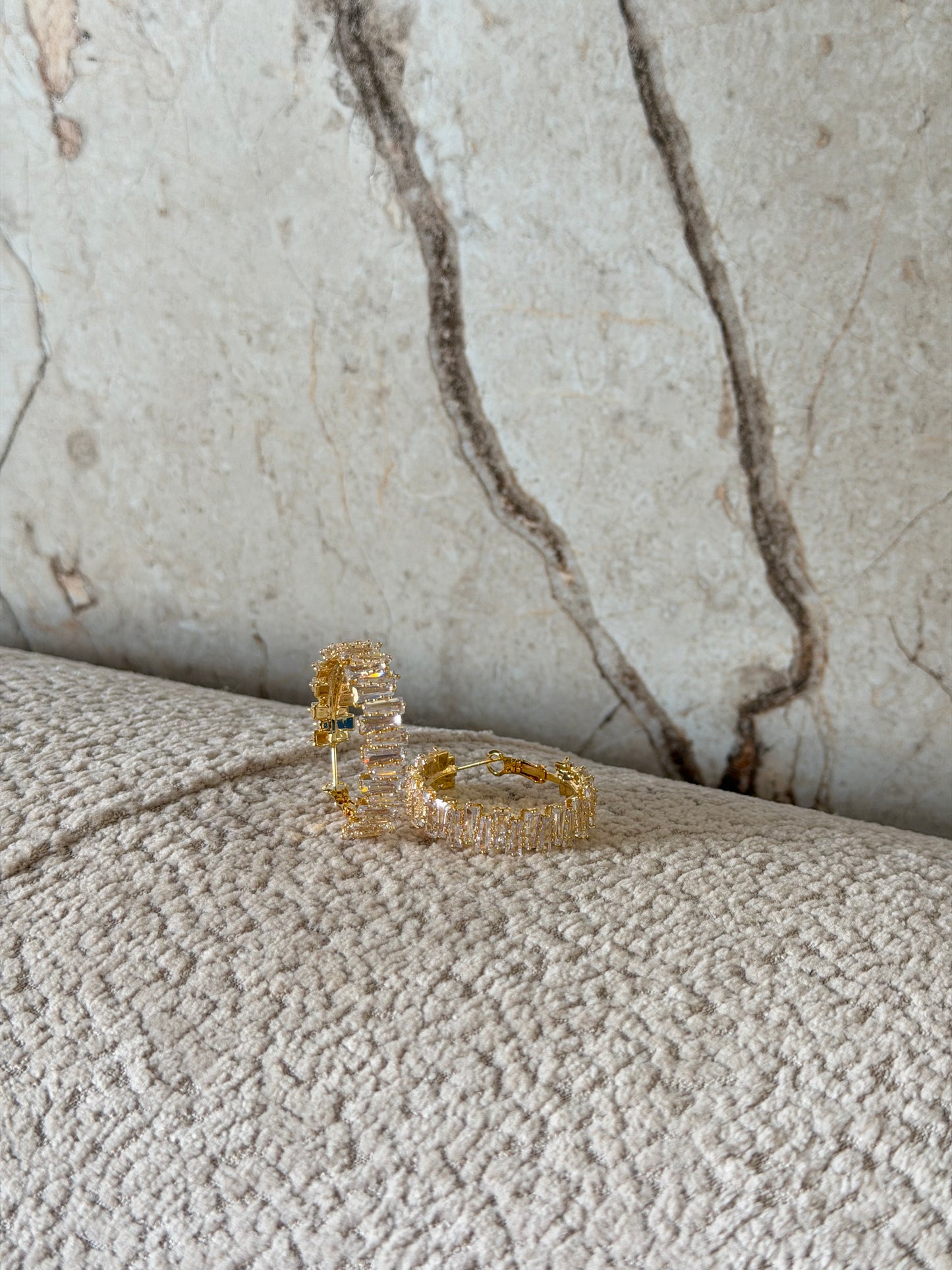 Baguette Glow – σκουλαρίκι ανθεκτικός ορείχαλκος