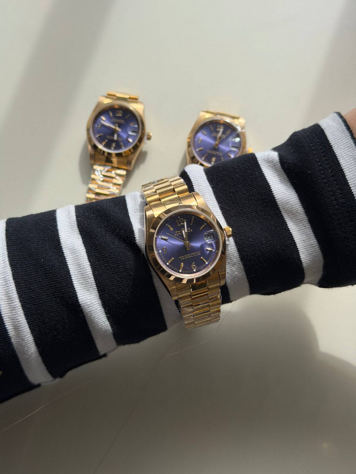 PRINCESS CELESTINE PREMIUM WATCH – MEDIUM | GOLD & BLUE.