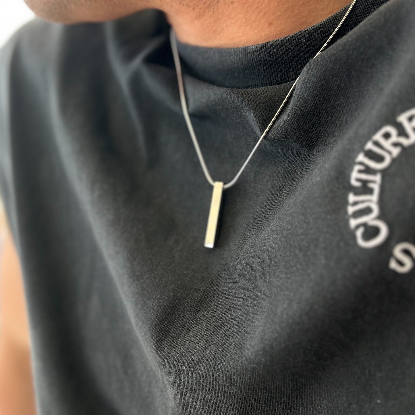 Ανδρικό Ασημί Κολιέ με Μακρόστενο Μενταγιόν - Pnoe Studio